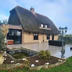 La Chaumiere De Lilou, Havre De Paix En Campagne