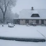 La Chaumiere De Lilou, Havre De Paix En Campagne *