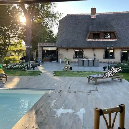 La Chaumiere De Lilou, Havre De Paix En Campagne Prázdninový dům Merckeghem